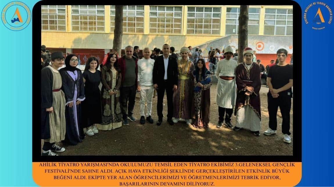 3. GELENEKSEL GENÇLİK FESTİVALİNDE TİYATRO GÖSTERİSİ YAPILDI